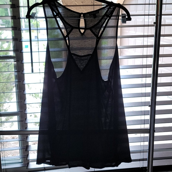 Express Black Lace cut out sleeveless top - Picture 2 of 11